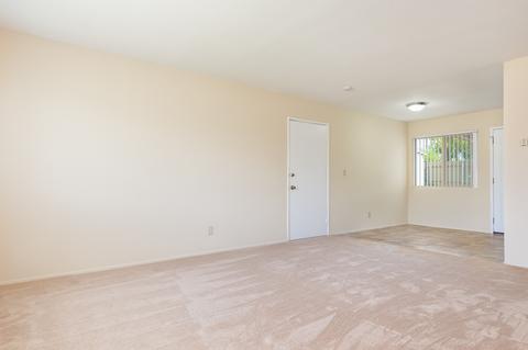 1379 Max Ave, Chula Vista, CA 91911 photo 2