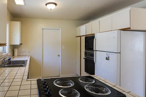 231 Meadow Crest Dr, El Cajon, CA 92020 photo 10