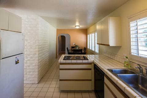 231 Meadow Crest Dr, El Cajon, CA 92020 photo 9