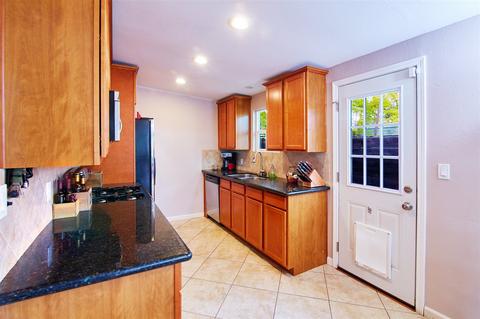 5635 Dugan Ave, La Mesa, CA 91942 photo 10