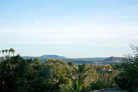 295 Royal Crest Ct, Escondido, CA 92025 photo 19