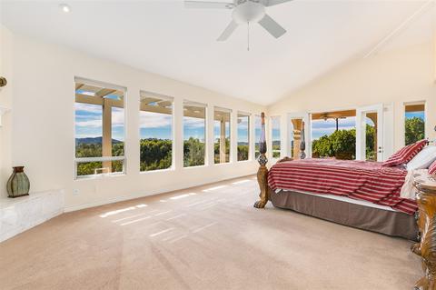 2417 Haas St, Escondido, CA 92025 photo 8