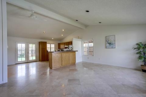10725 Greencastle St, Santee, CA 92071 photo 9