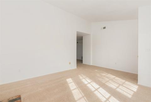 10168 W Glendon Cir, Santee, CA 92071 photo 5