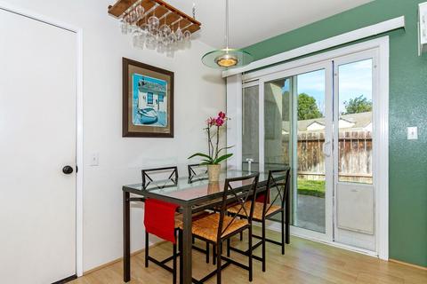4467 Bermuda Dunes Pl, Oceanside, CA 92057 photo 11