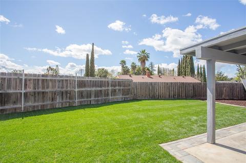 1421 Jeffrey Pl, Escondido, CA 92027 photo 21