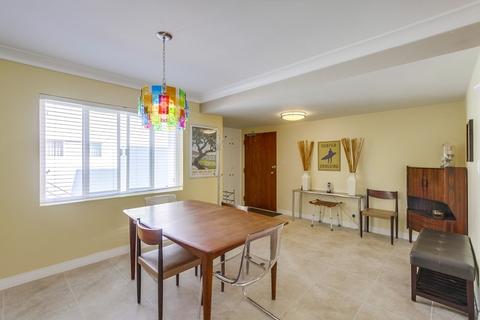 2352 Torrey Pines Rd #6, La Jolla, CA 92037 photo 5