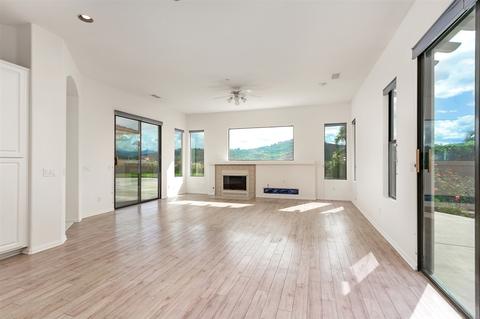 3528 Nettle Pl, Fallbrook, CA 92028 photo 11