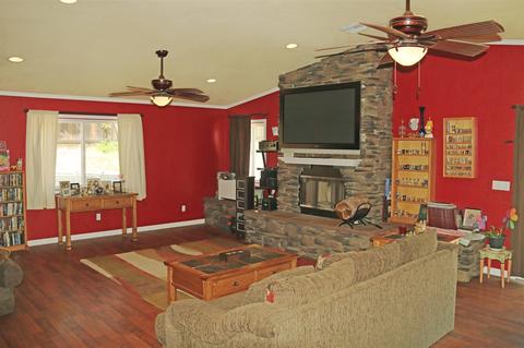 9490 Stoyer Dr, Santee, CA 92071 photo 2
