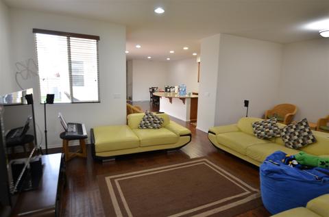 1362 Carpinteria St, Chula Vista, CA 91913 photo 4