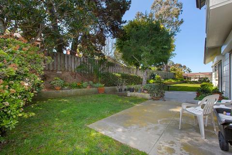 8505 Nottingham Pl, La Jolla, CA 92037 photo 12