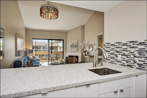 8360 Via Sonoma #E, La Jolla, CA 92037 photo 13
