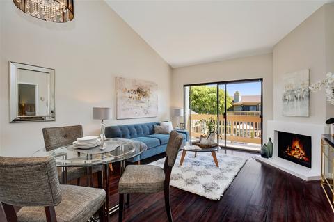 8360 Via Sonoma #E, La Jolla, CA 92037 photo 4