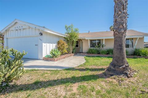 1647 Garywood St, El Cajon, CA 92021 photo 1