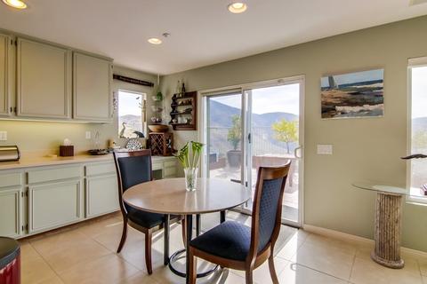 2143 Pointe Pkwy, Spring Valley, CA 91978 photo 9