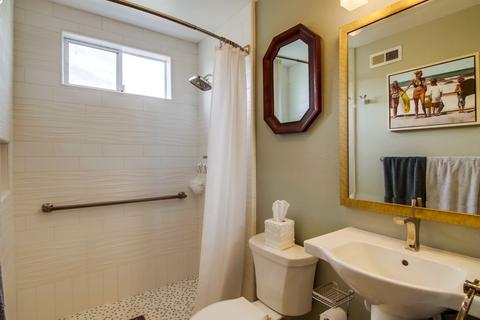 2143 Pointe Pkwy, Spring Valley, CA 91978 photo 15
