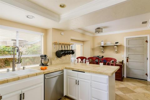 1213 Bridgehampton St, San Marcos, CA 92078 photo 9