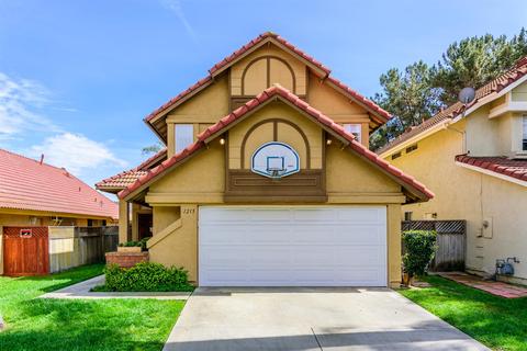 1213 Bridgehampton St, San Marcos, CA 92078 photo 1