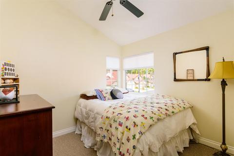 1213 Bridgehampton St, San Marcos, CA 92078 photo 19