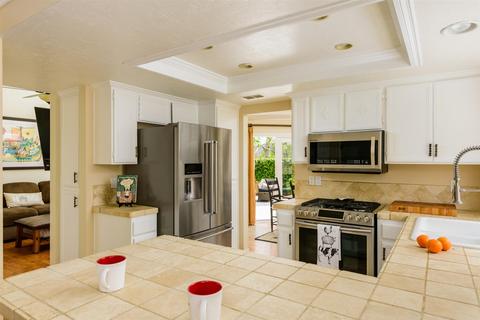 1213 Bridgehampton St, San Marcos, CA 92078 photo 7
