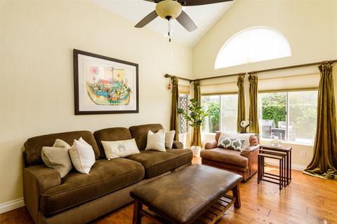 1213 Bridgehampton St, San Marcos, CA 92078 photo 5