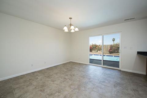 1644 Kenora Dr, Escondido, CA 92027 photo 5