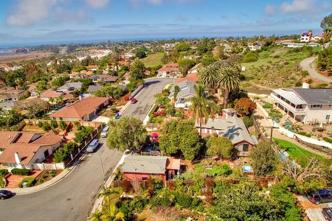 2318 La Paz, Oceanside, CA 92054 photo 2