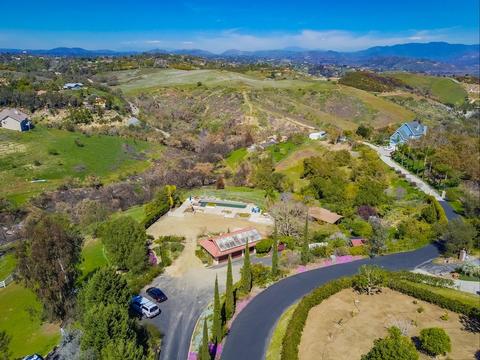 5366 Camino Jasmine, Bonsall, CA 92003 photo 3