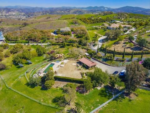 5366 Camino Jasmine, Bonsall, CA 92003 photo 2