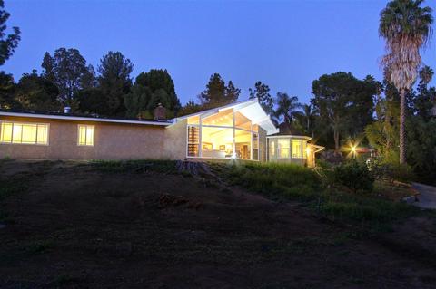 1768 Hidden Mesa Rd, El Cajon, CA 92019 photo 3