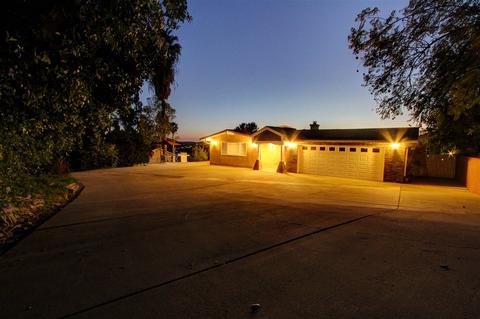 1768 Hidden Mesa Rd, El Cajon, CA 92019 photo 5