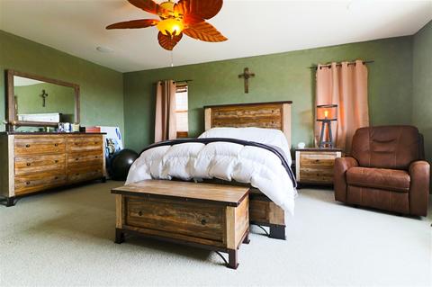 680 Saddleback Way, San Marcos, CA 92078 photo 13
