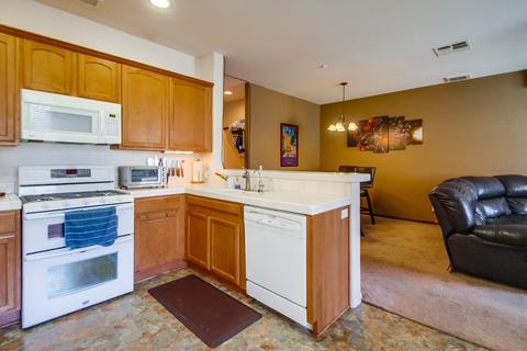 293 Reef Point Way #4, Oceanside, CA 92058 photo 13
