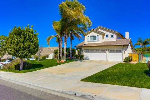4844 Cardiff Bay Dr, Oceanside, CA 92057 photo 2