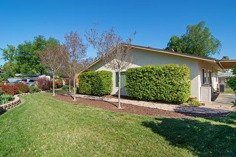 833 W Chase Ave, El Cajon, CA 92020 photo 17