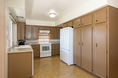 833 W Chase Ave, El Cajon, CA 92020 photo 9