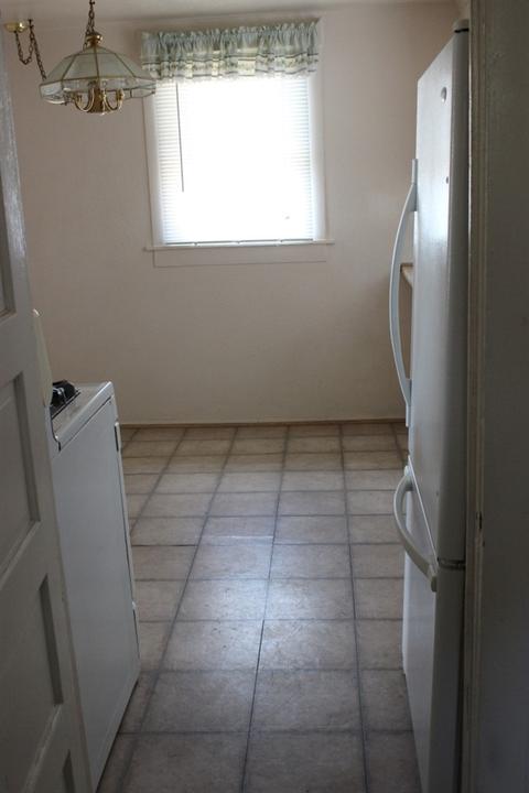 27402 Cypress St, Highland, CA 92346 photo 8