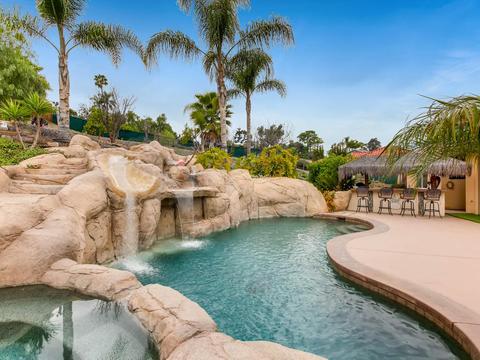 1706 Montgomery Dr, Vista, CA 92084 photo 1