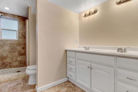 1944 Hidden Crest Dr, El Cajon, CA 92019 photo 17