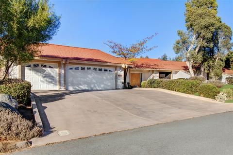 1944 Hidden Crest Dr, El Cajon, CA 92019 photo 4