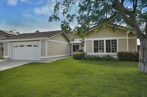 2301 Dana Ct, Carlsbad, CA 92008 photo 2