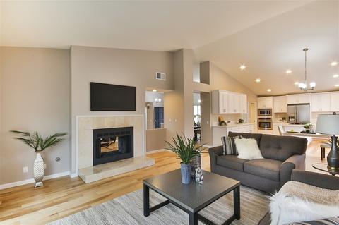 2301 Dana Ct, Carlsbad, CA 92008 photo 9