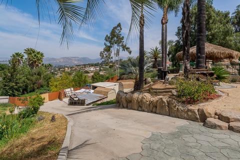 8663 Gardena Rd, Lakeside, CA 92040 photo 22