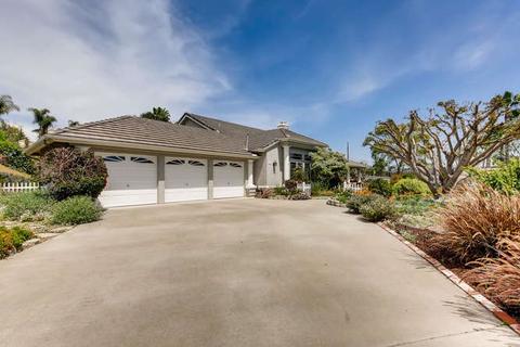 1276 Palomares Ct, Fallbrook, CA 92028 photo 2