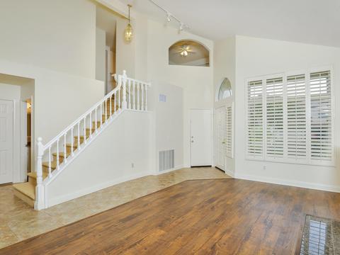 1559 Madrid Dr, Vista, CA 92081 photo 5