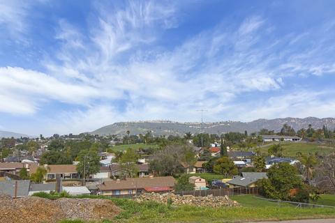 1140 Rees Rd, Escondido, CA 92026 photo 1