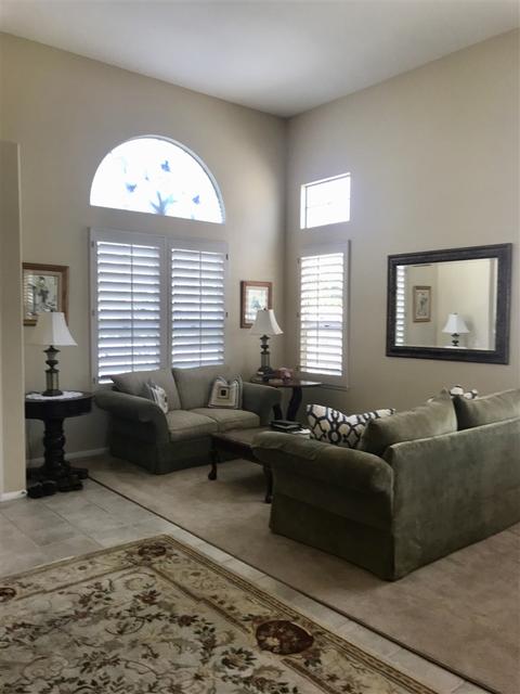 5003 Avenida De La Plata, Oceanside, CA 92057 photo 2