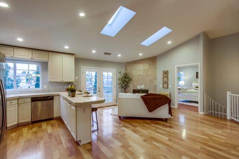272 D Ave, Coronado, CA 92118 photo 8