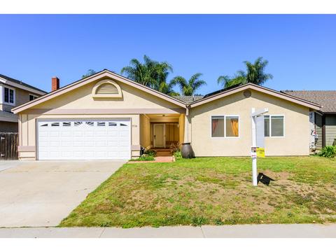 9534 Hinton Dr, Santee, CA 92071 photo 2