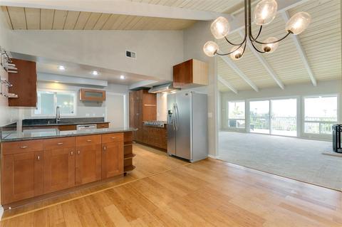 11059 Dutton Dr, La Mesa, CA 91941 photo 4